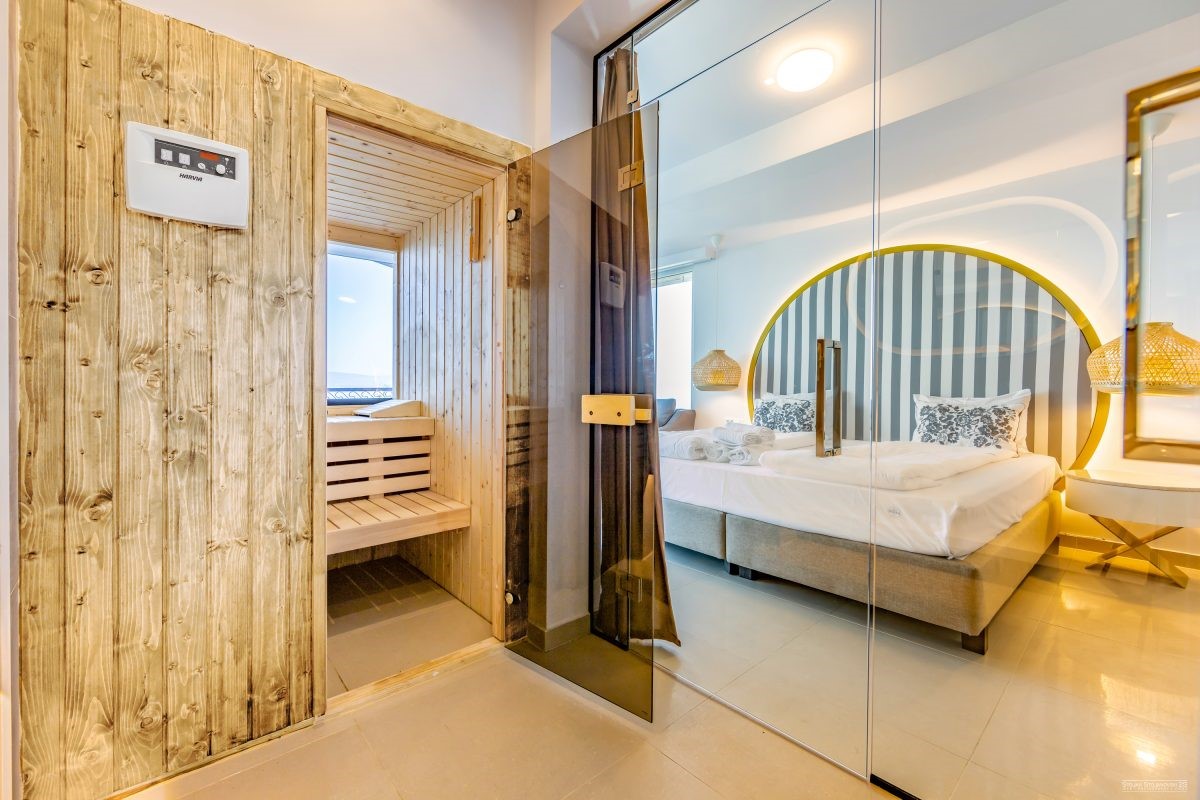 تاثیر امکانات ساختمان بر قیمت واحد